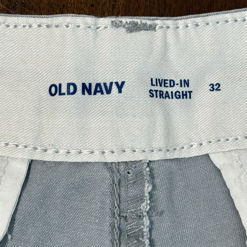 Old Navy Mens Lived In Straight Shorts Size 32 Gray Chino Casual Neutral Classic - Picture 4 of 9